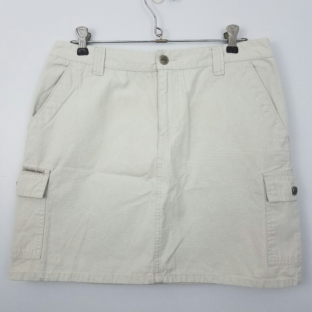 Calvin Klein tan skirt size 6